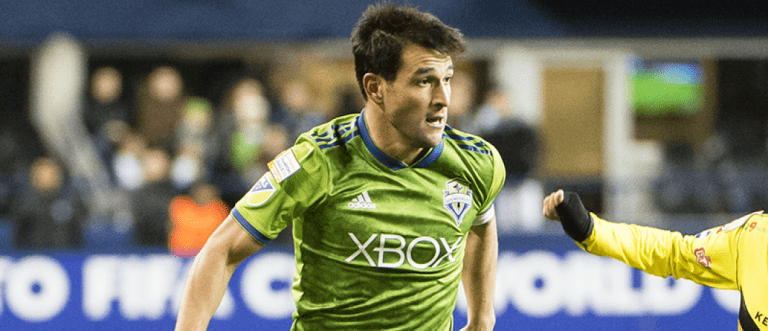 Trophies, Total Football, World Cup worldies: 10 Things About Frank de Boer - https://league-mp7static.mlsdigital.net/styles/image_landscape/s3/images/lodeiro.png