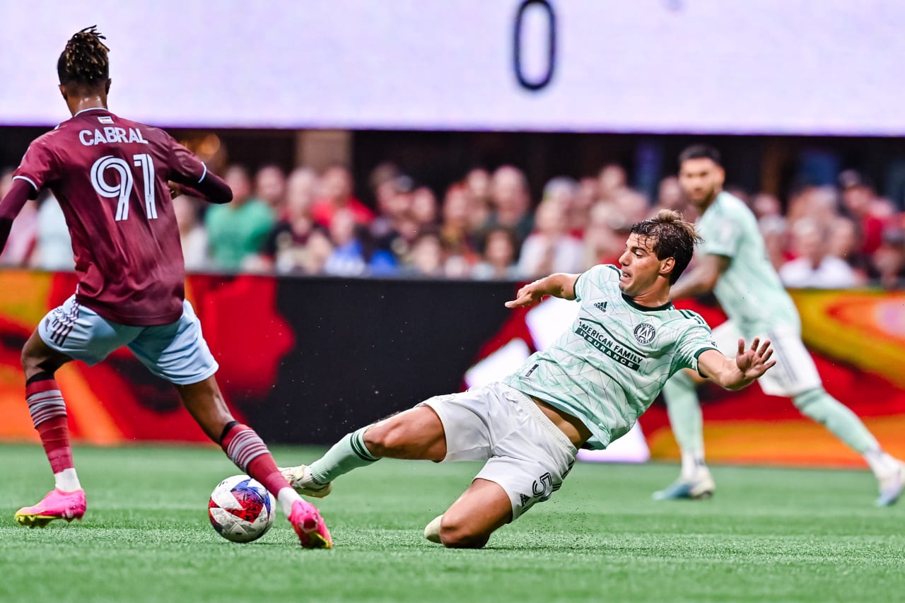Atlanta United midfielder Santiago Sosa #5 dives for the ball during the match against Colorado Rapids at Mercedes-Benz Stadium in Atlanta, GA on Wednesday, May 17, 2023. (Photo by Mitchell Martin/Atlanta United)