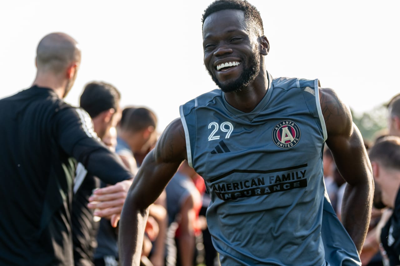Senegalese forward Jamal Thiaré trained with Atlanta United for the first time Tuesday morning following his arrival to the city, after the receipt of his International Transfer Certificate (ITC) and P-1 Visa.
