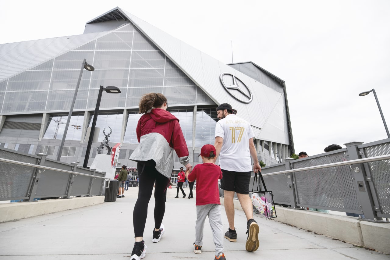 Atlanta United supporters before the match against Chicago Fire FC at Mercedes-Benz Stadium in Atlanta, United States on Saturday May 7, 2022. (Photo by Kyle Hess/Atlanta United)