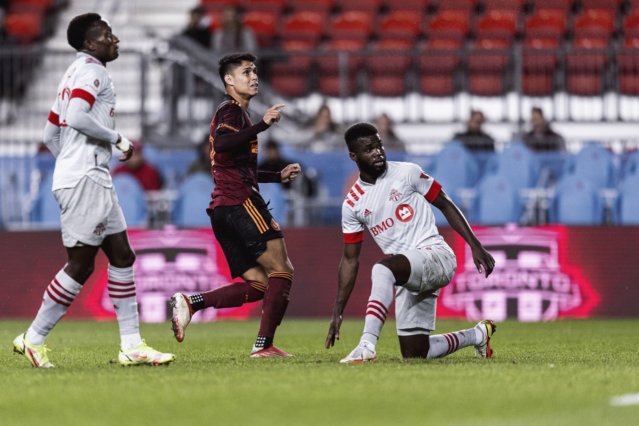 Atlanta United forward Luiz Araújo #19 scores the first goal of the match against Toronto FC at BMO Training Ground in Toronto, Ontario on Saturday October 16, 2021. (Photo by Jacob Gonzalez/Atlanta United)