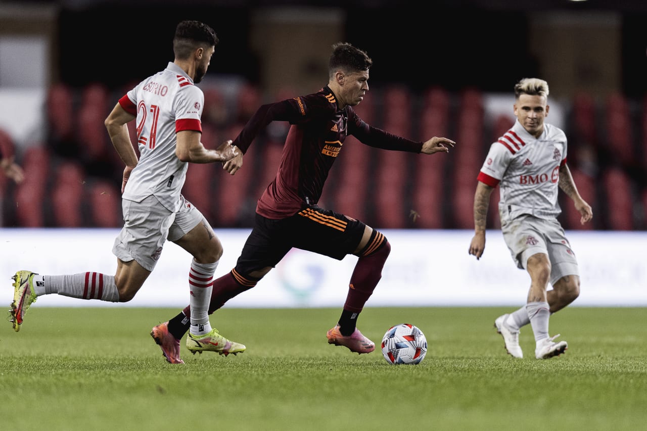 Atlanta United midfielder Matheus Rossetto #9 dribbles the ball during the match against Toronto FC at BMO Training Ground in Toronto, Ontario on Saturday October 16, 2021. (Photo by Jacob Gonzalez/Atlanta United)