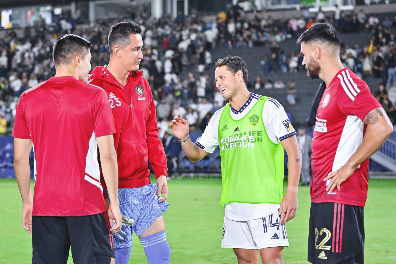 Atlanta United players and Los Angeles Galaxy players interact after the match against LA Galaxy at Dignity Health Sports Park in Carson, United States on Sunday July 24, 2022. (Photo by Dakota Williams/Atlanta United)