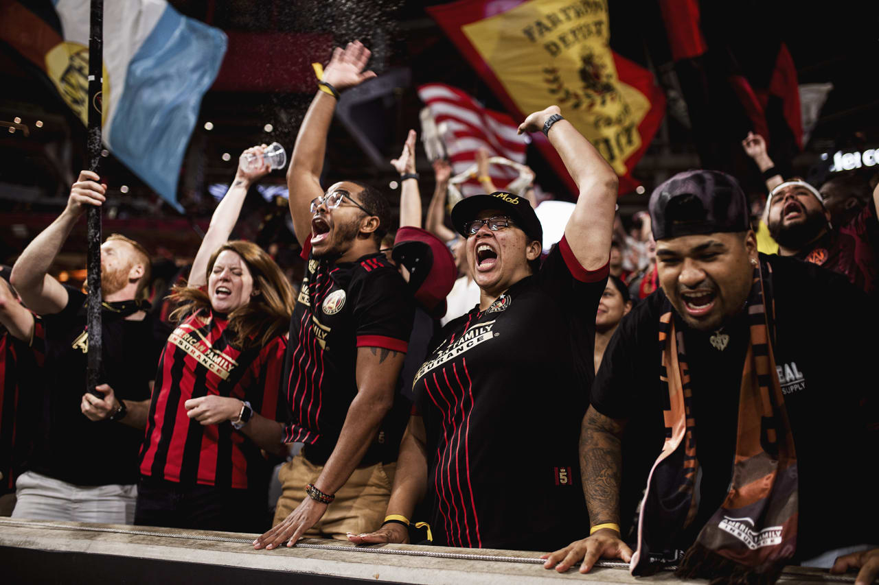Atlanta United supporters cheer during the match against Cincinnati FC at Mercedes-Benz Stadium in Atlanta, Georgia on Wednesday September 15, 2021. (Photo by Kyle Hess/Atlanta United)
