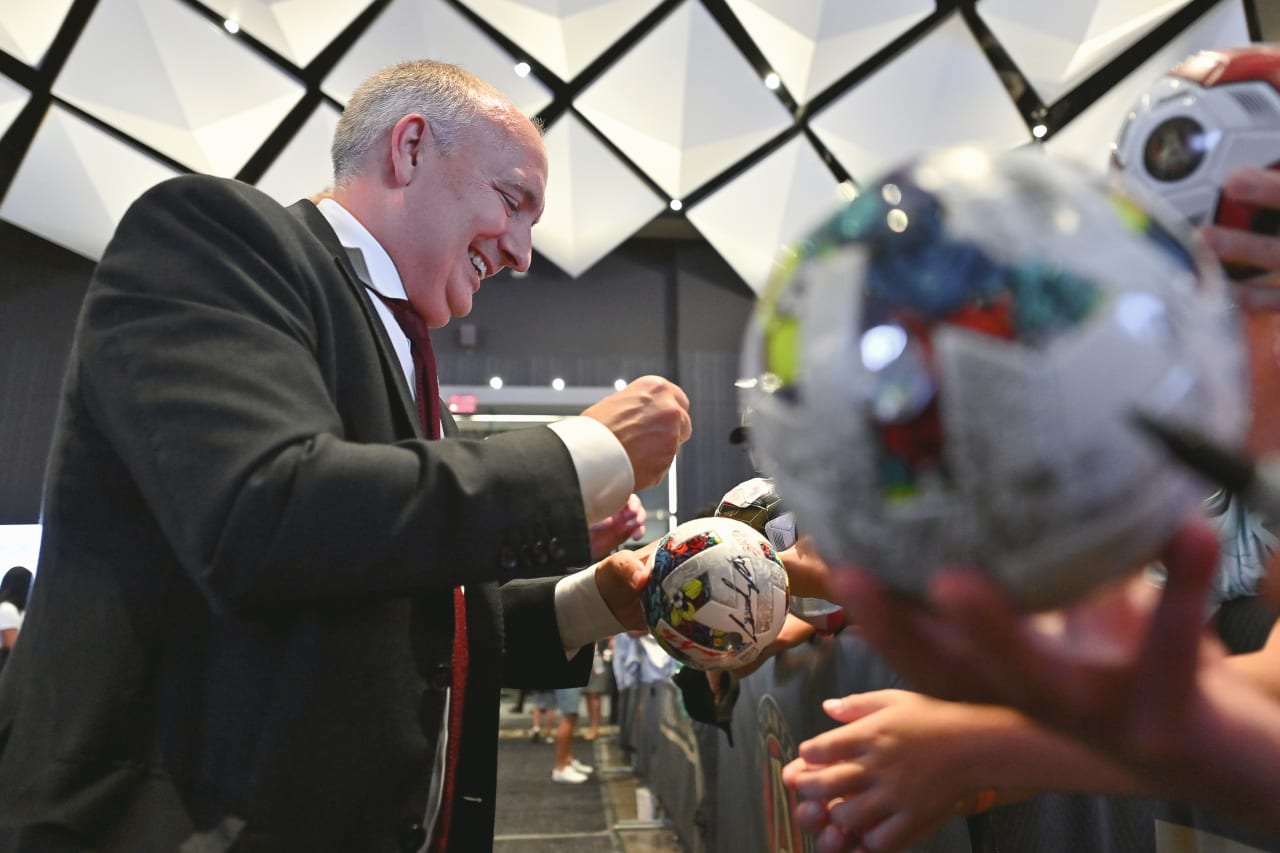 Atlanta United president Darren Eales greets fans after the match against Seattle Sounders FC at Mercedes-Benz Stadium in Atlanta, United States on Saturday August 6, 2022. (Photo by Dakota Williams/Atlanta United)