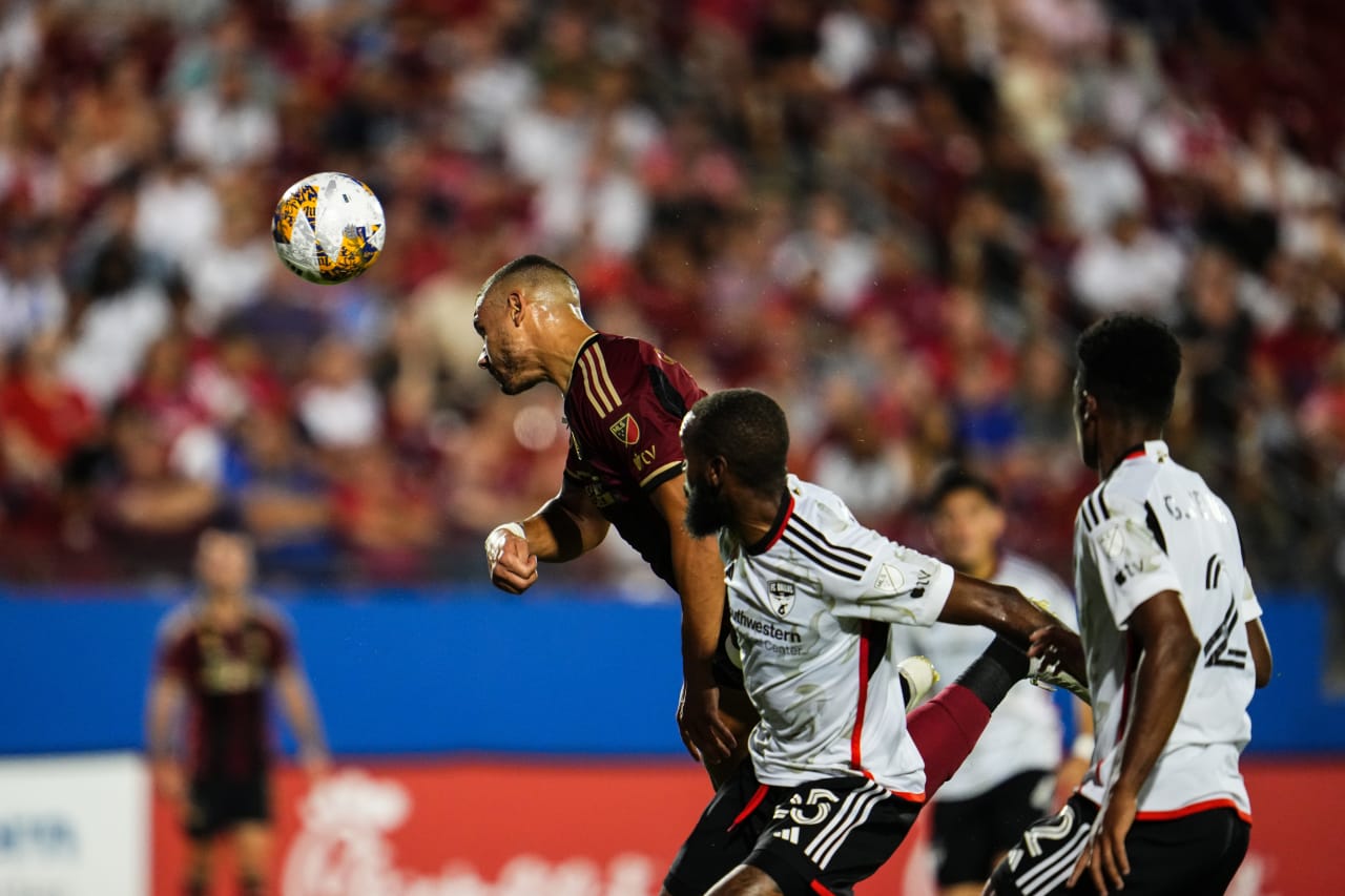 Atlanta United forward Giorgos Giakoumakis #7 heads the ball during the match against FC Dallas at Toyota Stadium in Dallas, TX on Saturday, September 2, 2023. (Photo by Cooper Neill/Atlanta United)
