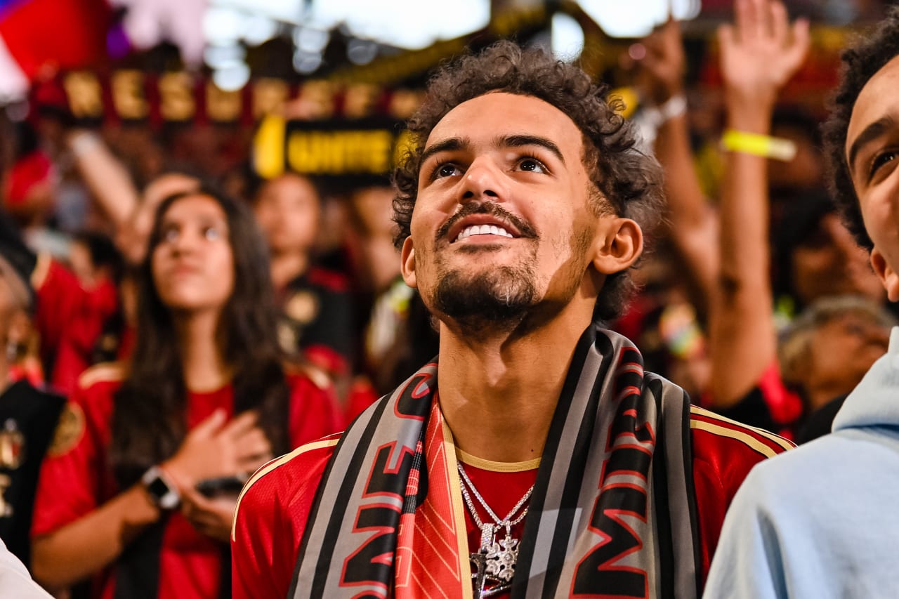 Trae Young, spike hitter, prior to the match against New York Red Bulls at Mercedes-Benz Stadium in Atlanta, GA on Saturday April 1, 2023. (Photo by Jay Bendlin/Atlanta United)