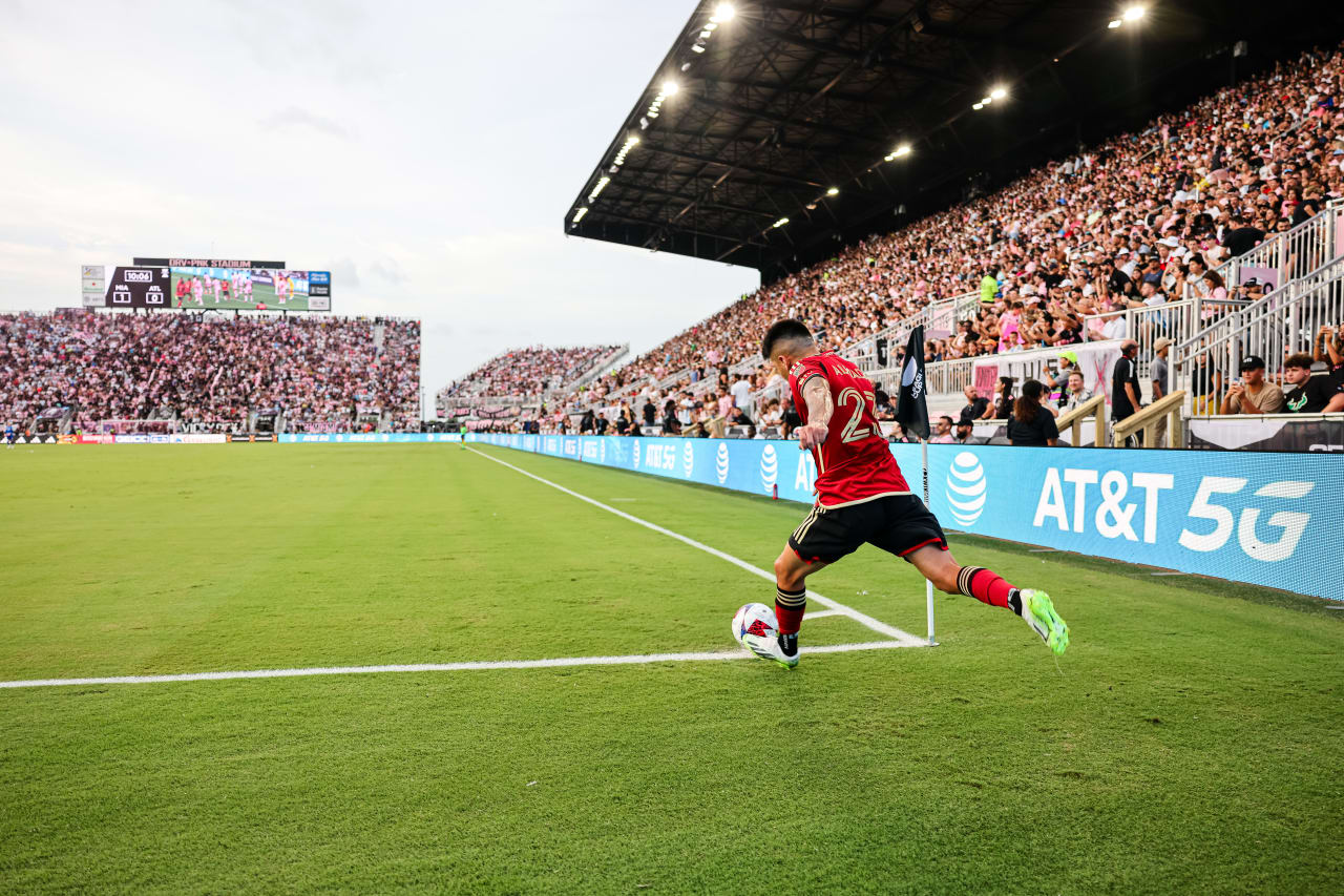 Atlanta United midfielder Thiago Almada #23 plays a corner kick during the first half of the match against Inter Miami at DRV PNK Stadium in Fort Lauderdale, FL on Tuesday, July 25, 2023. (Photo by Brennan Asplen/Atlanta United)