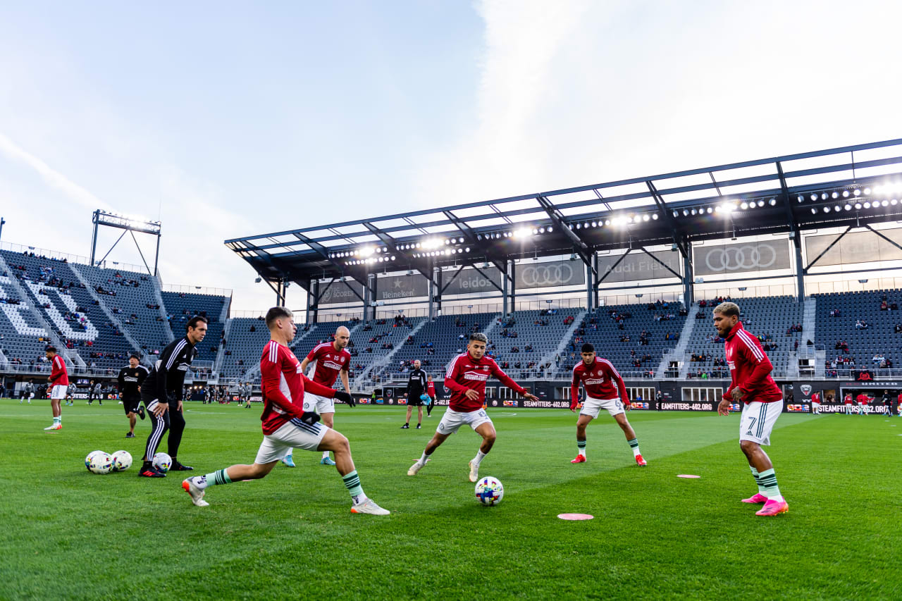 Atlanta United players warm up before the match against DC United at Audi Field in Washington, DC, on Saturday April 2, 2022. (Photo by Mitch Martin/Atlanta United)
