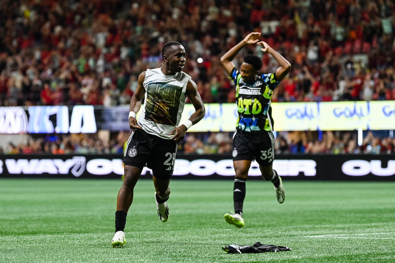 Atlanta United forward Edwin Mosquera #21 celebrates after a goal during the second half of the match against CF Montreal at Mercedes-Benz Stadium in Atlanta, GA on Saturday, September 23, 2023. (Photo by Mitch Martin/Atlanta United)
