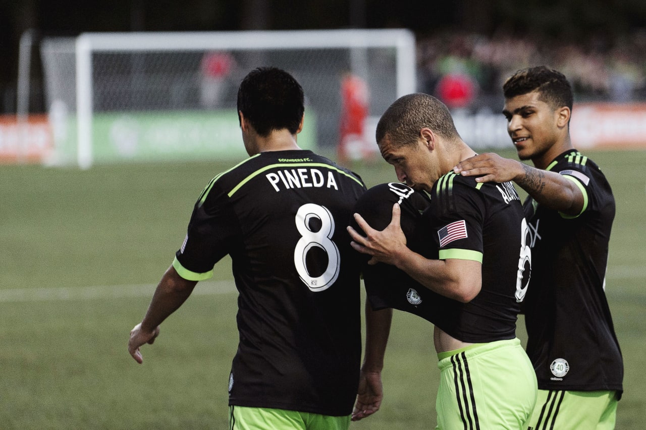 The Sounders became one of the best balanced clubs in MLS thanks to Pineda and Alonso's versatility in the center of the pitch.