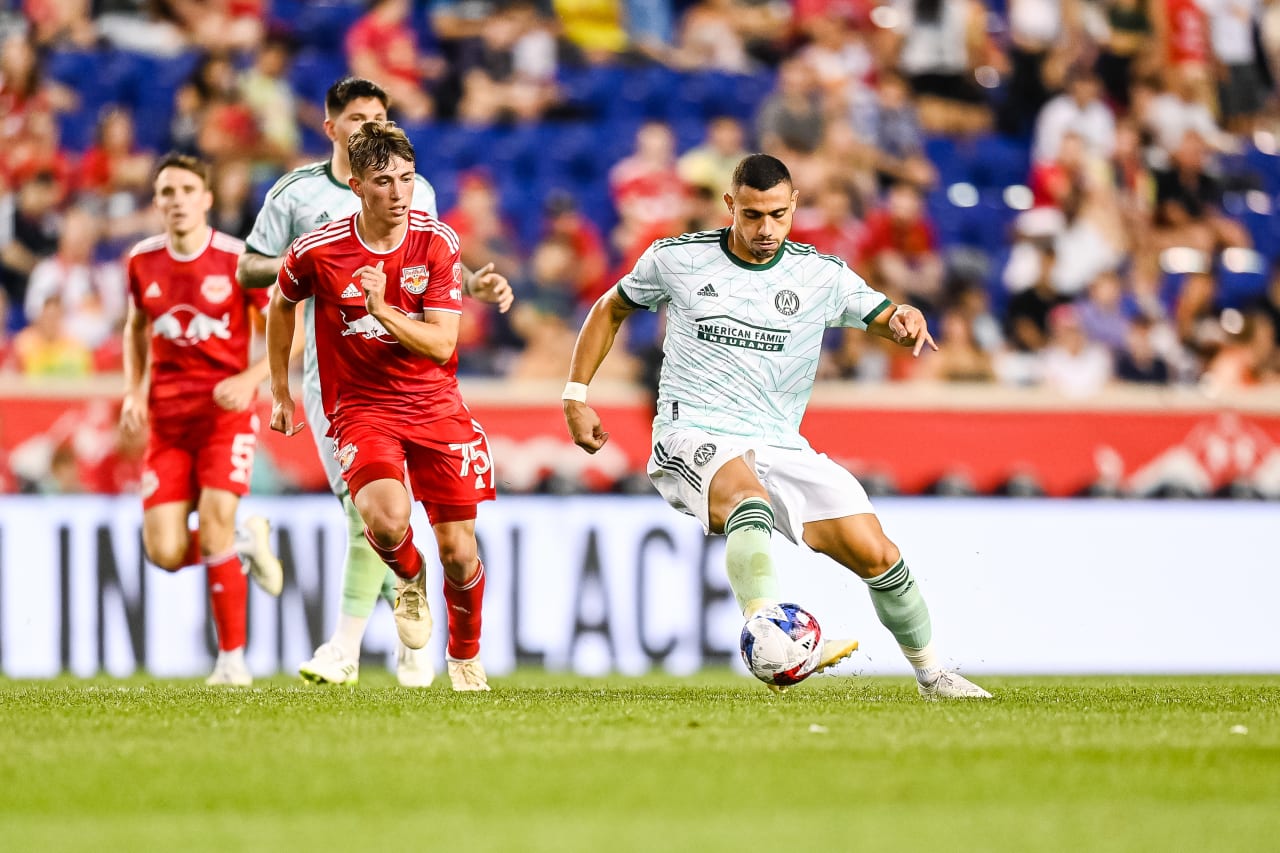 Atlanta United forward Giorgos Giakoumakis #7 dribbles the ball during the match against New York Red Bulls at Red Bull Arena in Harrison, NJ on Saturday, June 24, 2023. (Photo by Mitchell Martin/Atlanta United)