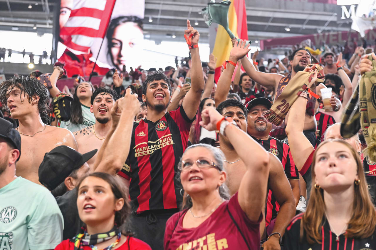 Fans celebrate after the match against Seattle Sounders FC at Mercedes-Benz Stadium in Atlanta, United States on Saturday August 6, 2022. (Photo by Jay Bendlin/Atlanta United)