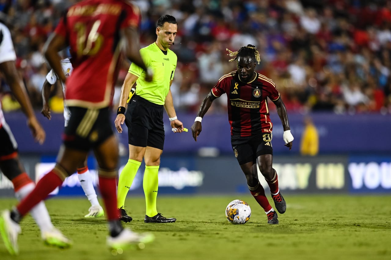 Atlanta United midfielder Tristan Muyumba #8 runs with the ball during the match against FC Dallas at Toyota Stadium in Dallas, TX on Saturday, September 2, 2023. (Photo by Mitch Martin/Atlanta United)