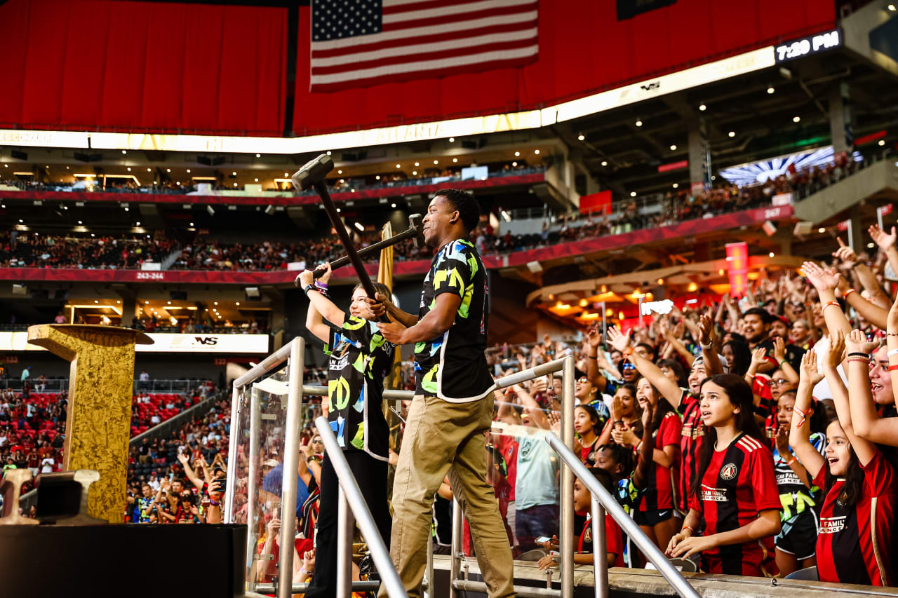 Spike hitter prior to the match against CF Montreal at Mercedes-Benz Stadium in Atlanta, GA on Saturday, September 23, 2023. (Photo by Bee Trofort-Wilson/Atlanta United)