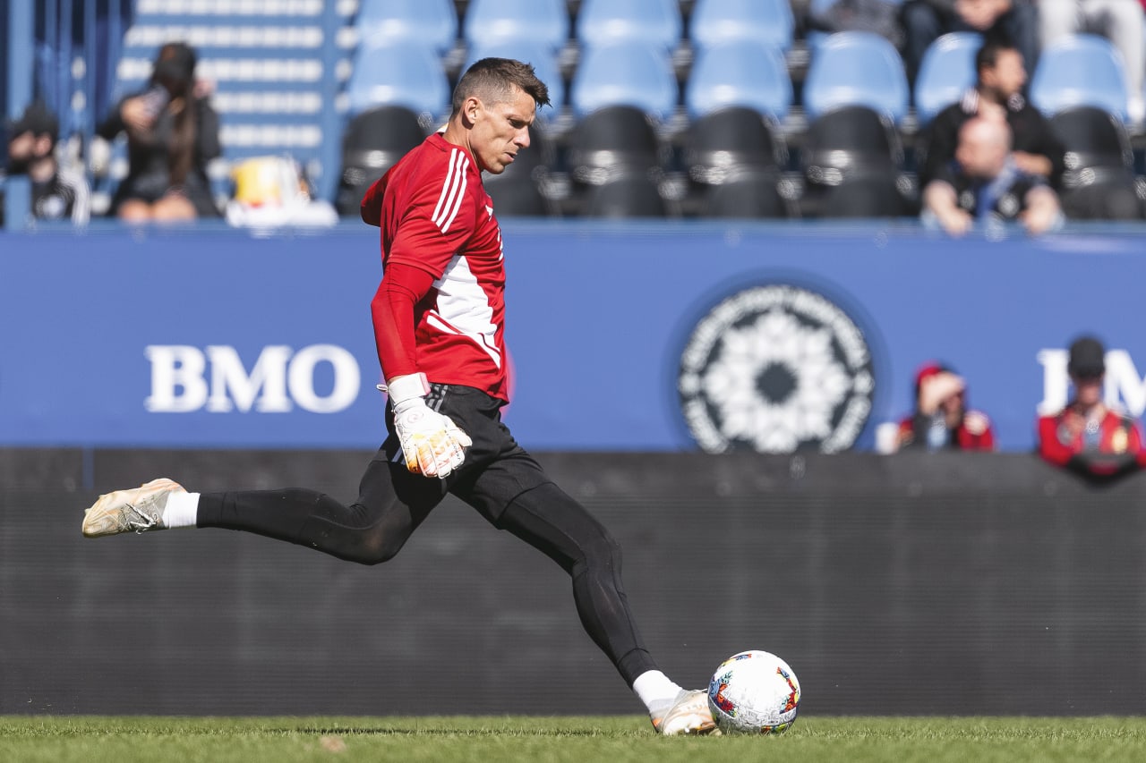Atlanta United goalkeeper Bobby Shuttleworth #18 warms up prior to the match against CF Montreal at Stade Saputo in Montreal, Canada on Saturday April 30, 2022. (Photo by Dakota Williams/Atlanta United)