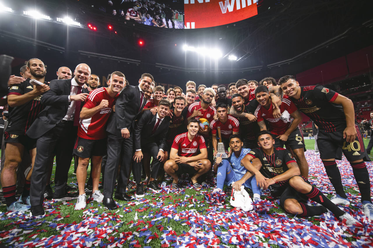 Atlanta United poses for a photo after the match against Pachuca at Mercedes-Benz Stadium in Atlanta, United States on Tuesday June 14, 2022. (Photo by Dakota Williams/Atlanta United)