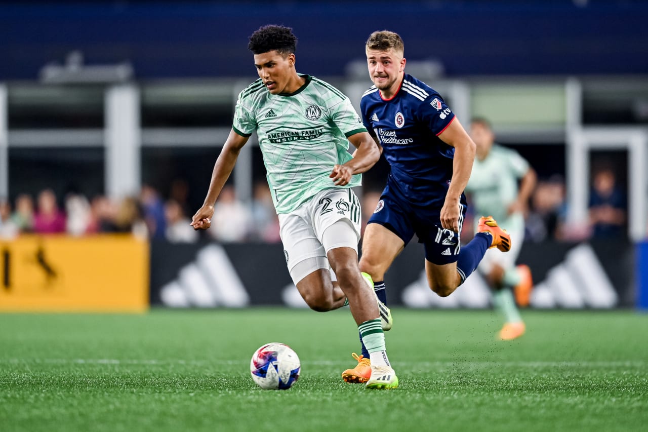 Atlanta United defender Caleb Wiley #26 dribbles the ball during the match against New England Revolution at Gillette Stadium in Foxborough, MA on Wednesday, July 12, 2023. (Photo by Jay Bendlin/Atlanta United)