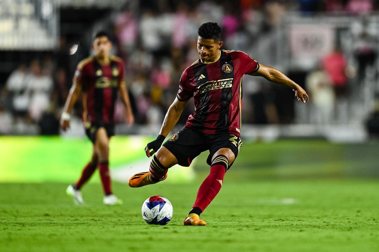 Atlanta United defender Ronald Hernandez #2 kicks the ball during the second half of the match against Inter Miami at DRV PNK Stadium in Fort Lauderdale, FL on Tuesday, July 25, 2023. (Photo by Mitchell Martin/Atlanta United)