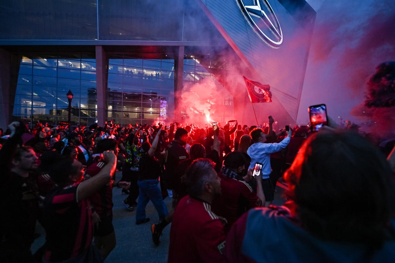 The supporters during the Supporter’s March before the match against San Jose Earthquakes at Mercedes-Benz Stadium in Atlanta, GA on Saturday, February 25, 2023. (Photo by Jay Bendlin/Atlanta United)
