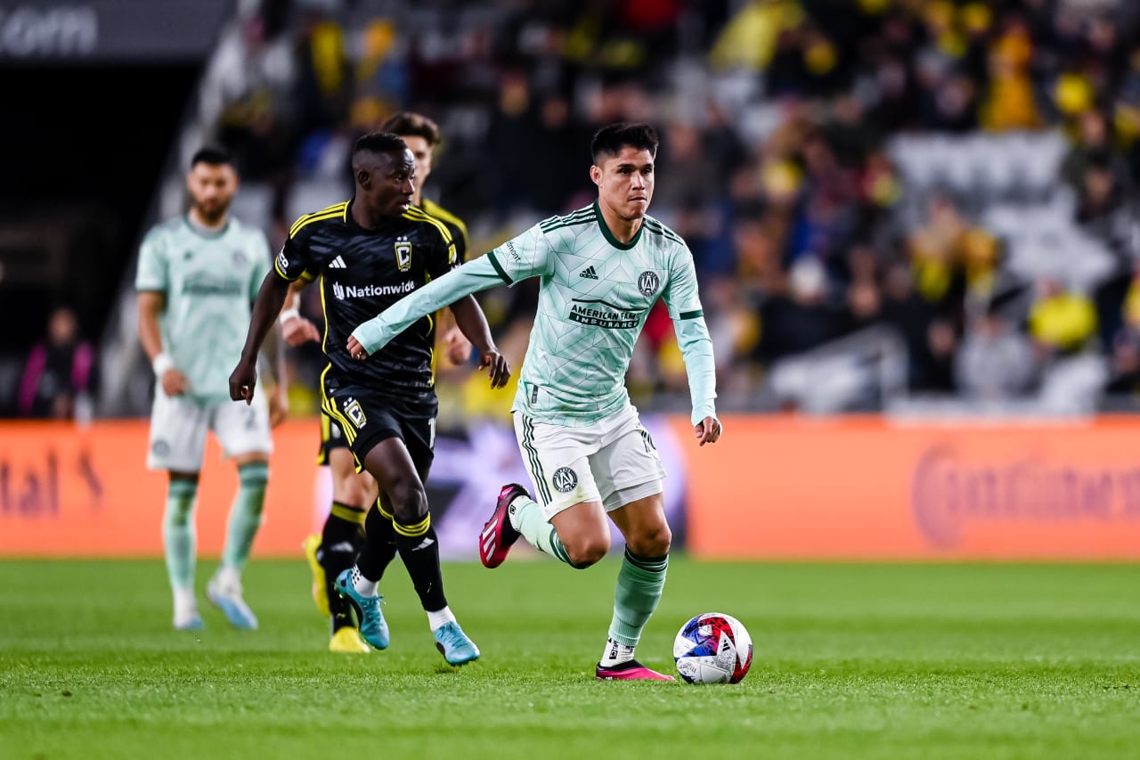 Atlanta United forward Luiz Araújo #10 dribbles the ball during the match against Columbus Crew at Lower.com Field in Columbus, OH on Saturday March 25, 2023. (Photo by Mitchell Martin/Atlanta United)