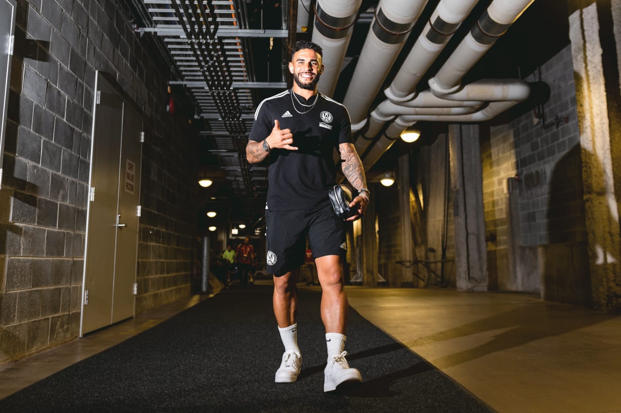 Atlanta United forward Dom Dwyer #4 arrives before the match against Chicago Fire FC at Soldier Field in Chicago, United States on Saturday July 30, 2022. (Photo by Dakota Williams/Atlanta United)