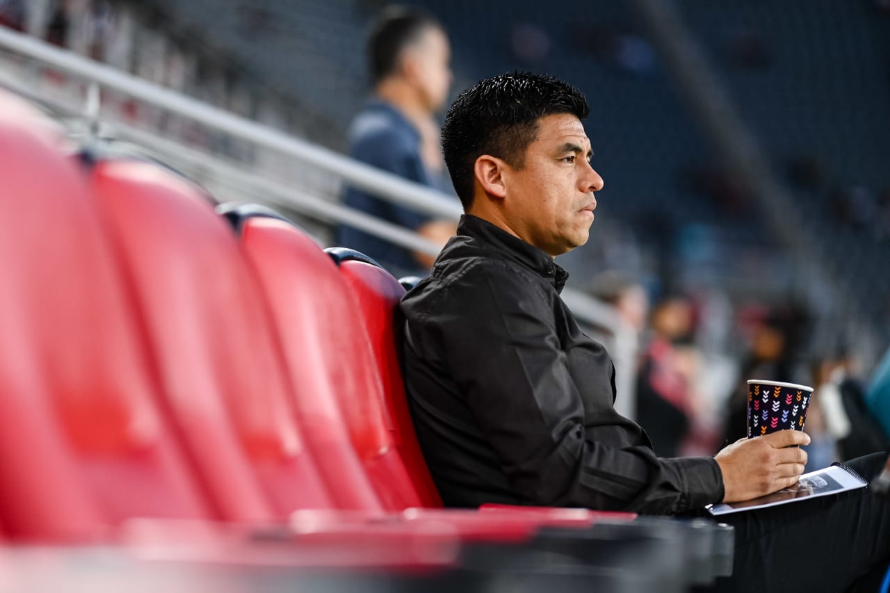 Atlanta United Head Coach Gonzalo Pineda looks on during the match against D.C. United at Audi Field in Washington, D.C., on Wednesday, September 20, 2023. (Photo by Mitch Martin/Atlanta United)