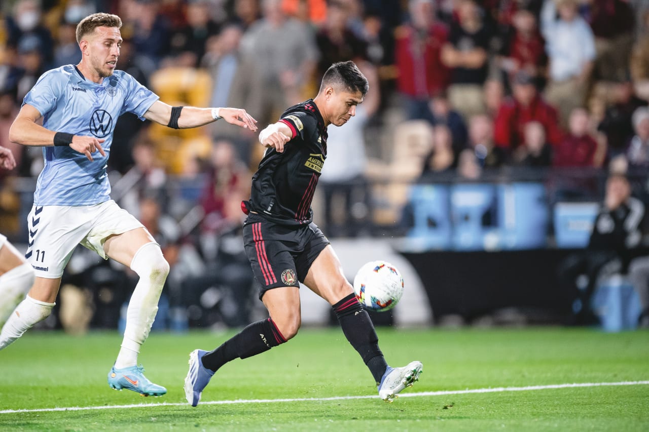 Atlanta United forward Luiz Araújo #19 kicks the ball and scores a goal during the match against Chattanooga FC at Fifth Third Bank Stadium in Kennesaw, United States on Wednesday April 20, 2022. (Photo by Kyle Hess/Atlanta United)
