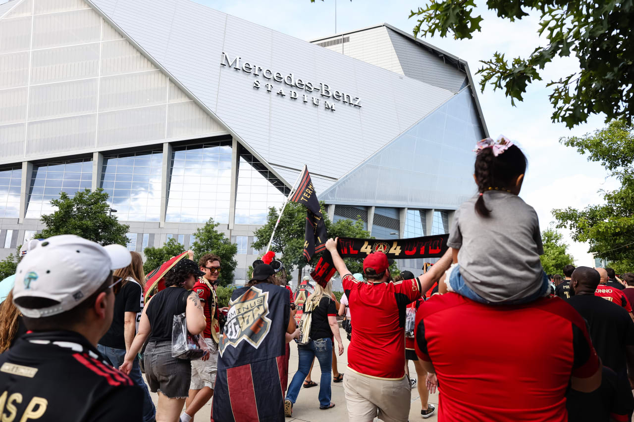 Atlanta United supporters rally and march before the match against Orlando City at Mercedes-Benz Stadium in Atlanta, GA on Saturday, July 15, 2023. (Photo by Chamberlain Smith/Atlanta United)