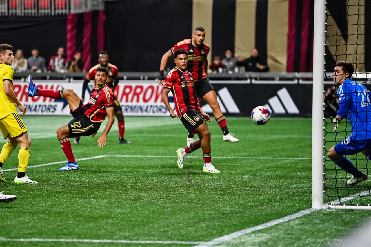 Atlanta United defender Miles Robinson #12 heads the ball for a goal during the second half of the match against Columbus Crew at Mercedes-Benz Stadium in Atlanta, GA on Saturday, October 7, 2023. (Photo by Brandon Magnus/Atlanta United)