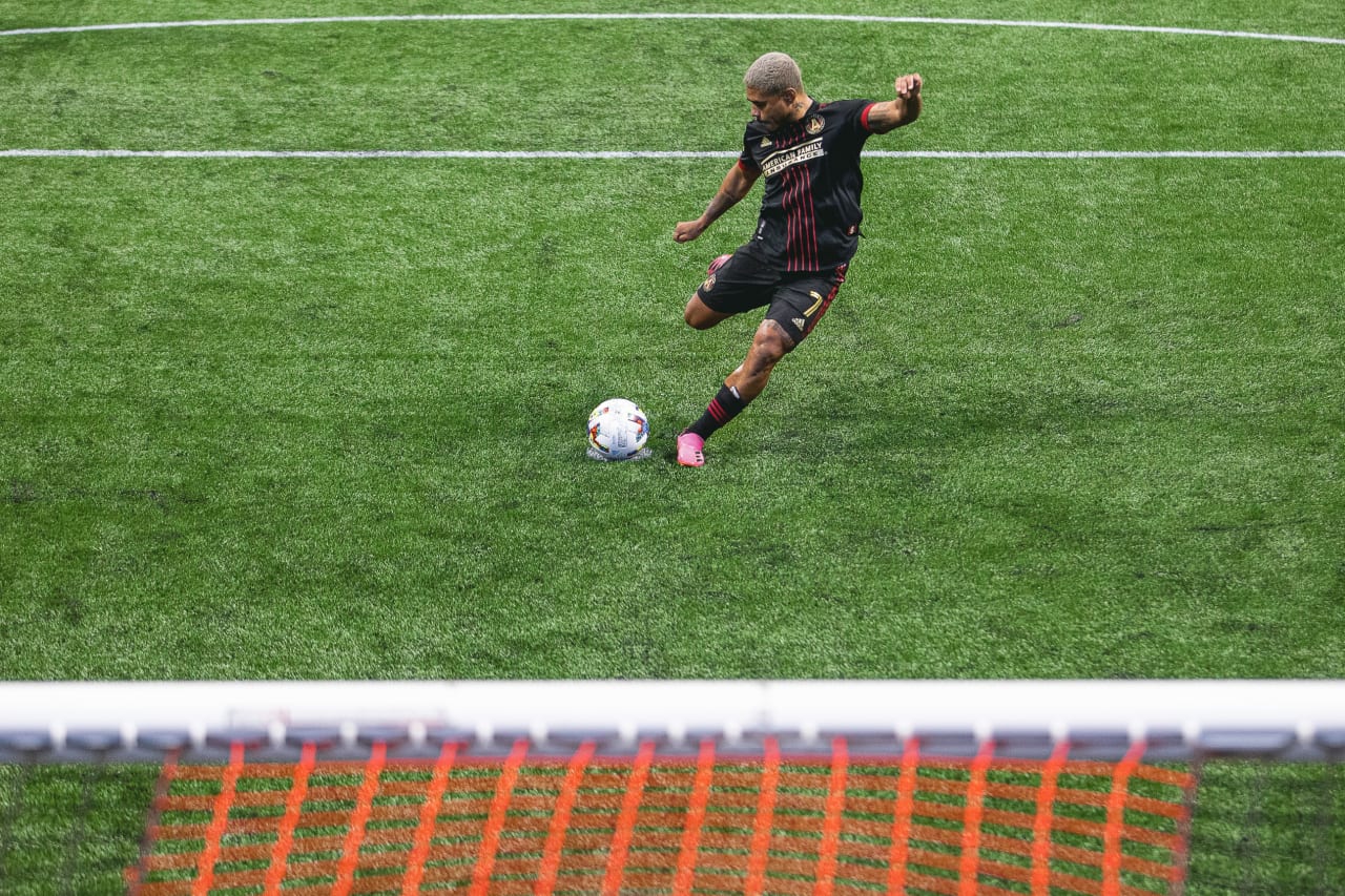 Atlanta United forward Josef Martinez #7 scores a goal during the 2022 Opening Day match against Charlotte FC at Mercedes-Benz Stadium in Atlanta, United States on Sunday March 13, 2022. (Photo by Casey Sykes/Atlanta United)