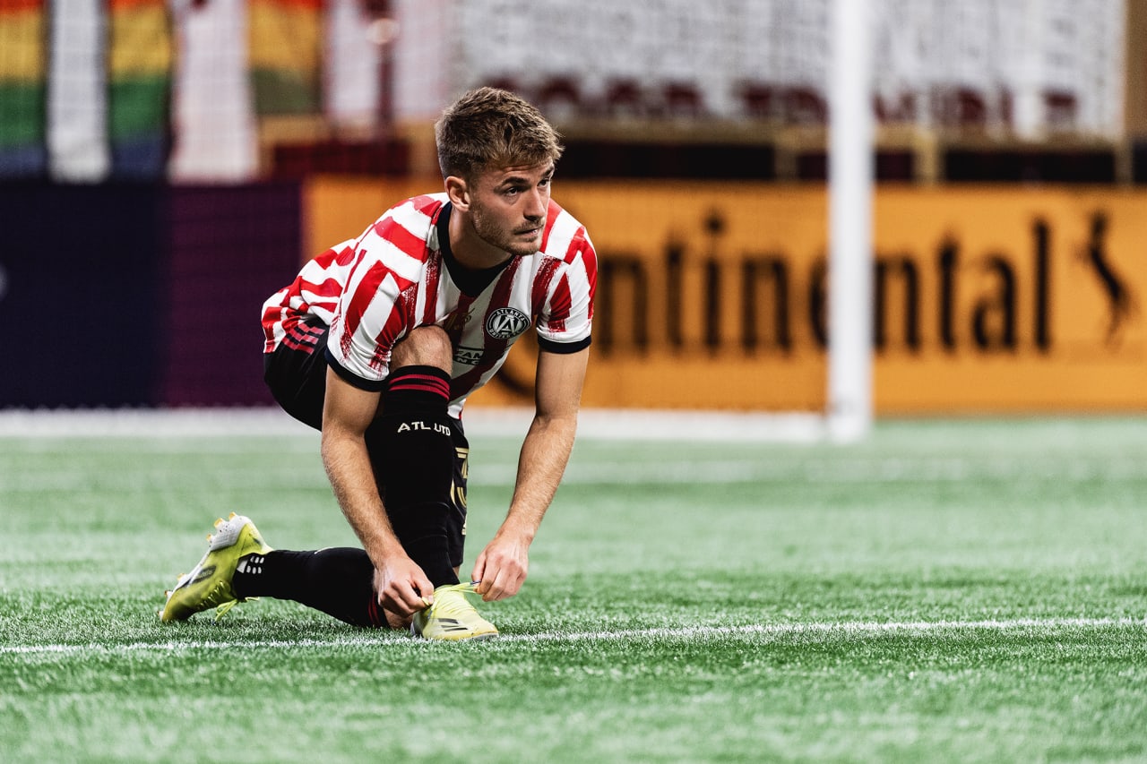 Atlanta United fell 1-0 to the New England Revolution on Saturday at Mercedes-Benz Stadium. Match gallery presented by Nikon.