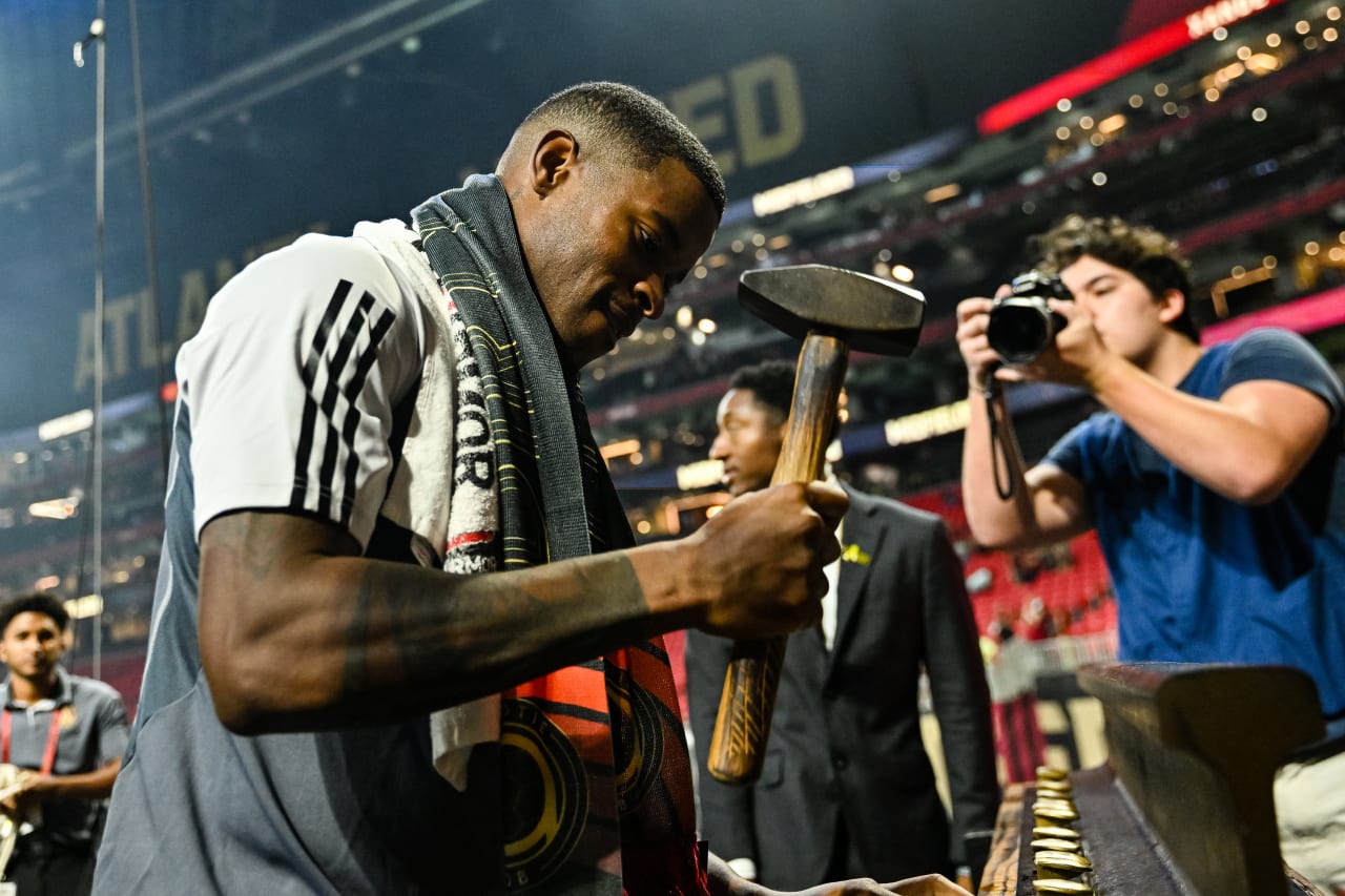 Atlanta United forward Xande Silva #16 hammers the golden spike after the victory against CF Montreal at Mercedes-Benz Stadium in Atlanta, GA on Saturday, September 23, 2023. (Photo by Scoot/Atlanta United)