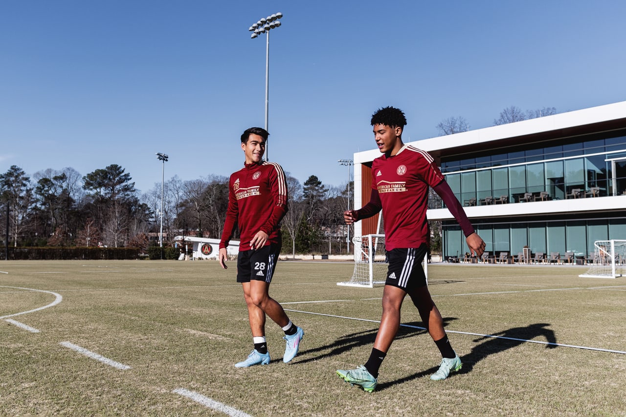 Atlanta United forward Tyler Wolff #28 and defender Caleb Wiley walk out during the first training of the 2022 preseason at Children's Healthcare of Atlanta Training Ground in Marietta, Georgia, on Tuesday January 18, 2022. Photo by Jacob Gonzalez/Atlanta United)