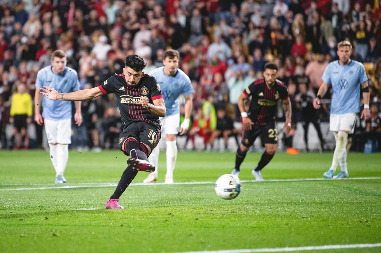Atlanta United midfielder Marcelino Moreno #10 scores a goal during the match against Chattanooga FC at Fifth Third Bank Stadium in Kennesaw, United States on Wednesday April 20, 2022. (Photo by Kyle Hess/Atlanta United)