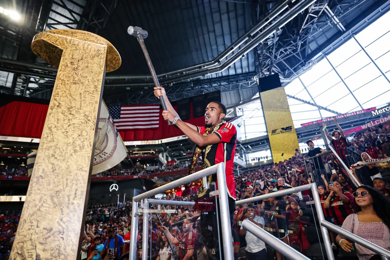 The Golden Spike Hitter Myles Truitt hits the golden spike before the match against Cruz Azul at Mercedes-Benz Stadium in Atlanta, GA on Saturday, July 29, 2023. (Photo by Karl Moore/Atlanta United)