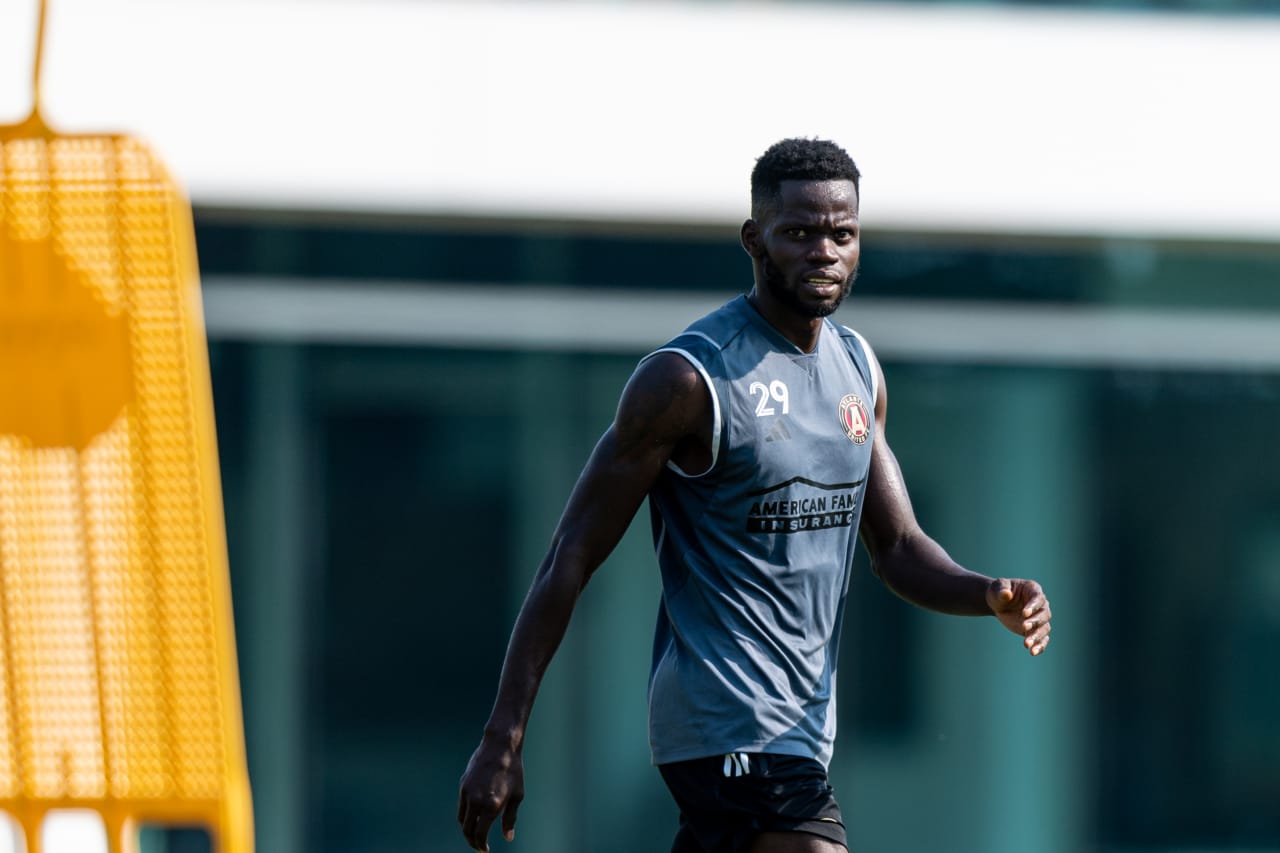 Senegalese forward Jamal Thiaré trained with Atlanta United for the first time Tuesday morning following his arrival to the city, after the receipt of his International Transfer Certificate (ITC) and P-1 Visa.