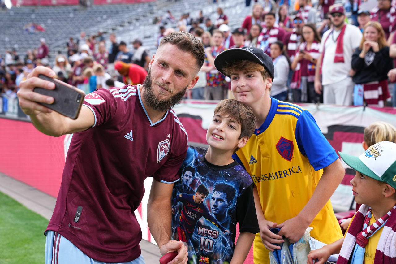 The Colorado Rapids defeated FC Dallas 1-0 on Saturday to finish their 2022 home campaign on a high note. (Photos by Garrett Ellwood and Bart Young)