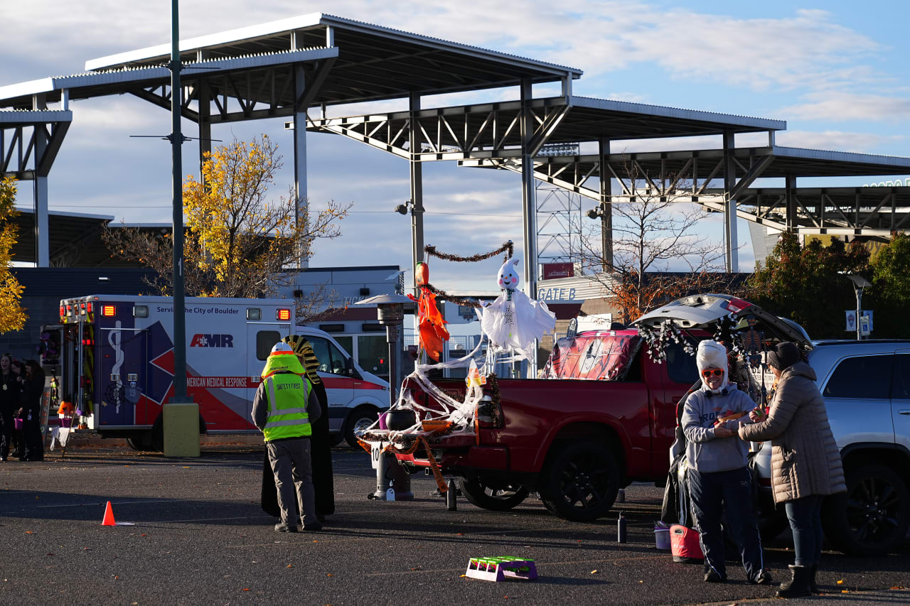 The Colorado Rapids, Denver Nuggets and Colorado Avalanche celebrated Halloween with the local community at the 5th annual Trunk-or-Treat drive-thru event, benefitting Special Olympics youth athletes. (Photos by Garrett Ellwood)