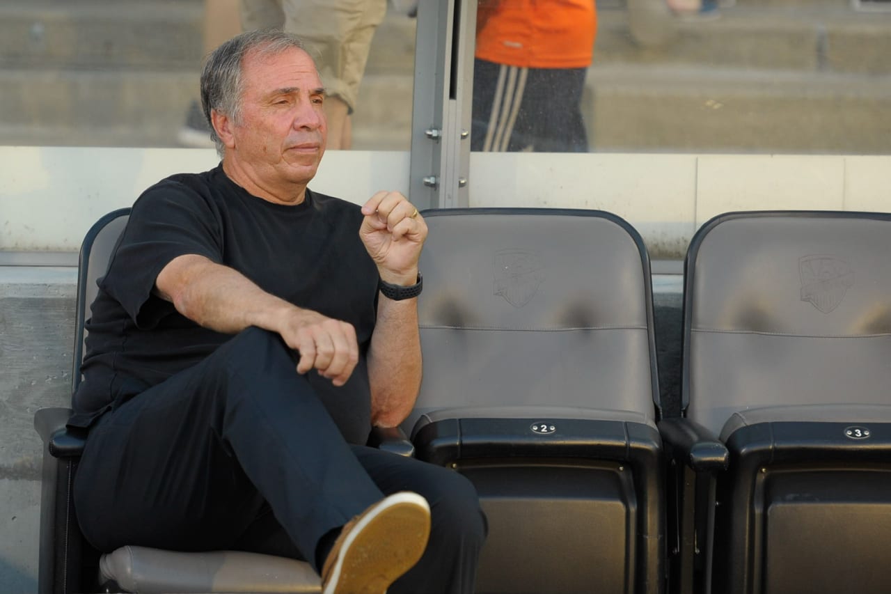 Bruce Arena surveys his starting lineup ahead of the match. Photos By: Mimi Murad