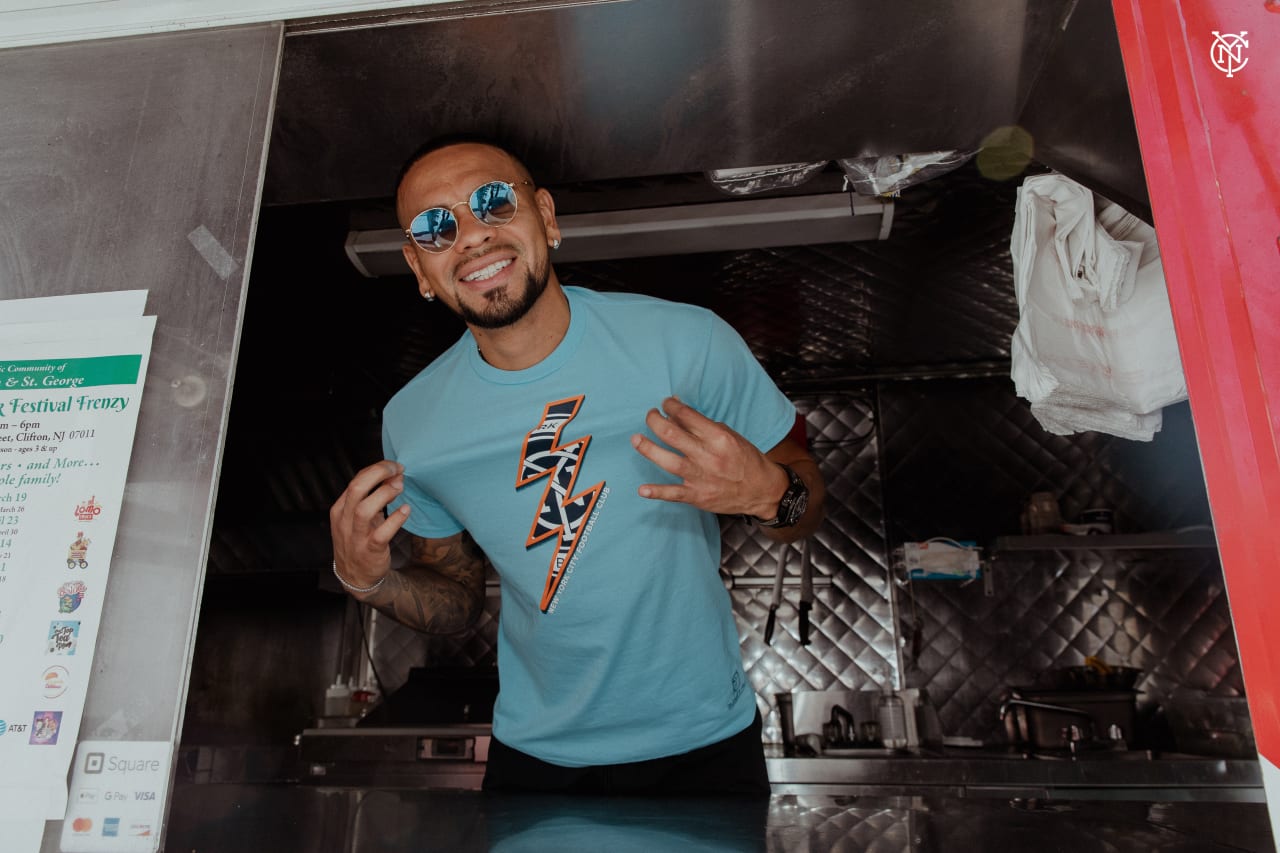 Alex Callens recently paid a visit to a place nicknamed “Little Lima,” home to one of the largest Peruvian populations outside of South America. While venturing through Little Lima, he got to meet fans and fellow Peruvians while donning the new NYCFC x Mitchell & Ness collection, inspired by The Volt Kit. (Photo by Katie Cahalin/NYCFC)