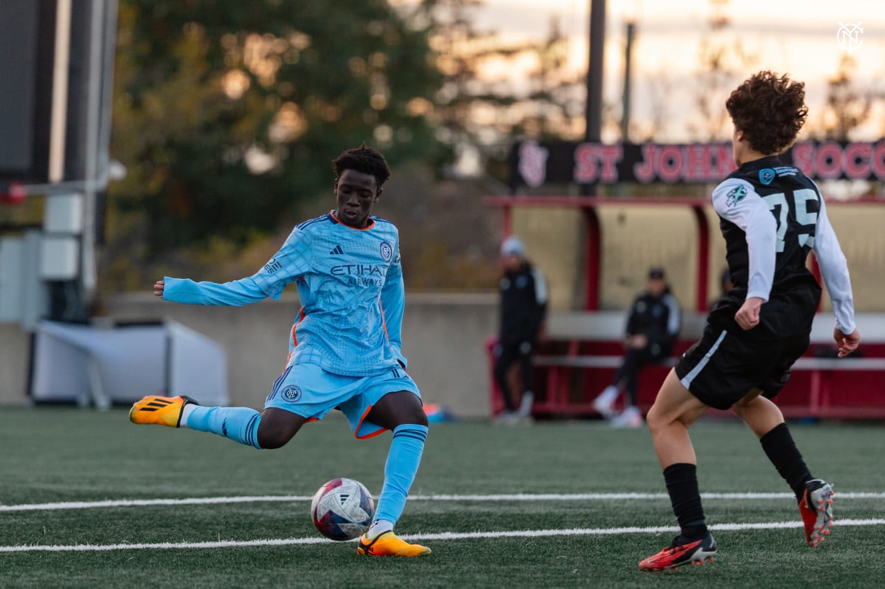 NYCFC’s U15s faced Oakwood at Belson Stadium