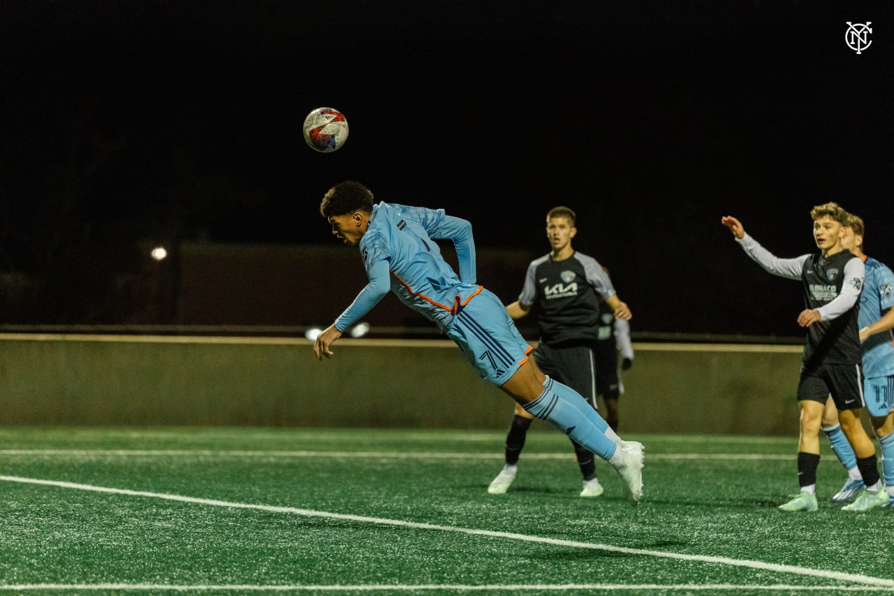 NYCFC’s U17s faced Oakwood at Belson Stadium