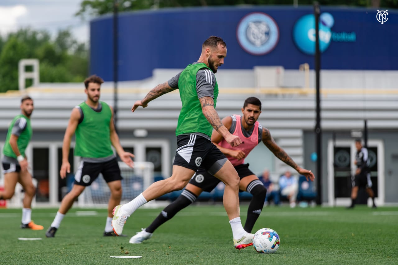 New York City Football Club trains ahead of  Saturday’s match against New England. (Photo by Katie Cahalin/NYCFC)