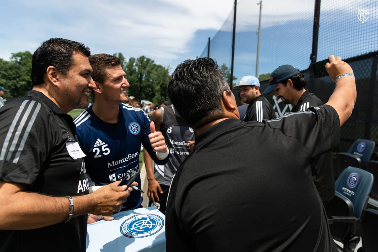 The Boys in Blue prepare for Sunday’s match against Colorado with support from the City Fam at the training ground. (Photo by Katie Cahalin/NYCFC)