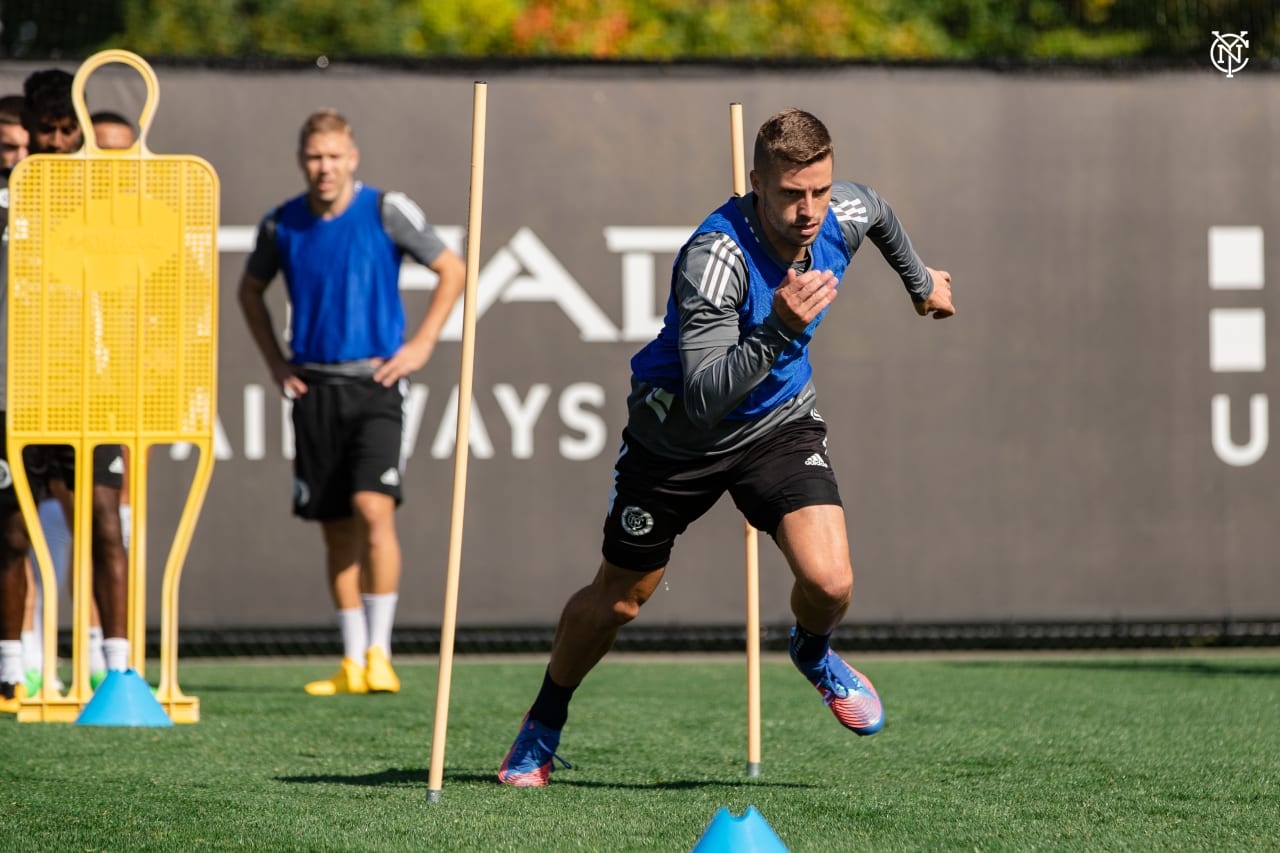 New York City Football Club trains ahead of Decision Day. (Photo by Katie Cahalin/NYCFC)