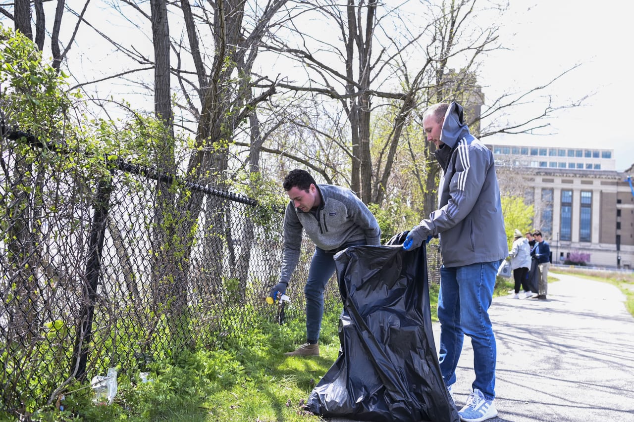 U-Serve Community Clean Up | 4