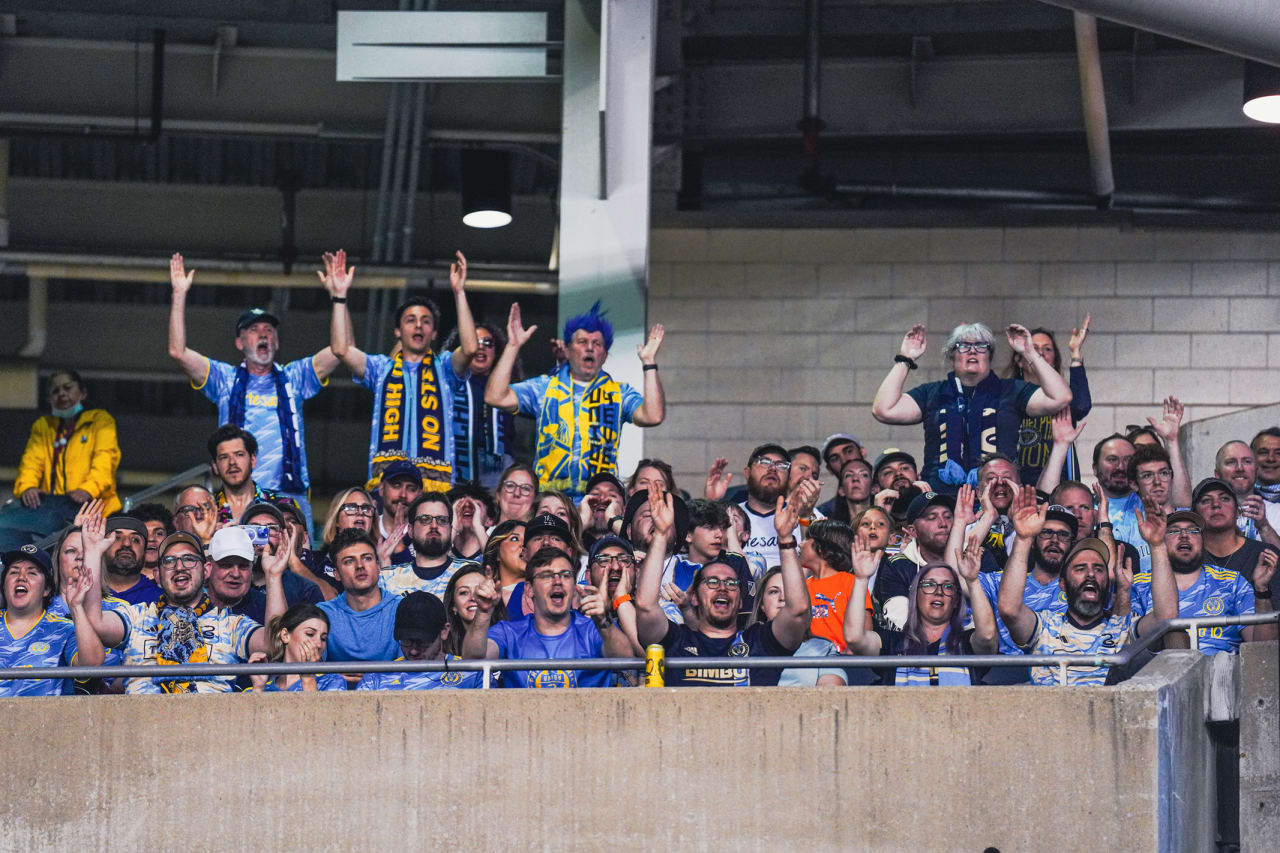 #CHIvPHI | Supporters