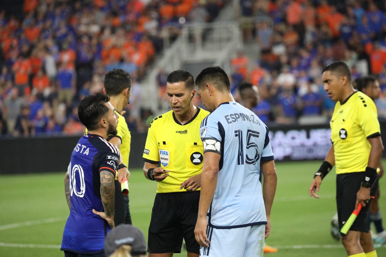 The Leagues Cup match between Sporting KC and FC Cincinnati ends in a draw and the match moved to penalties.